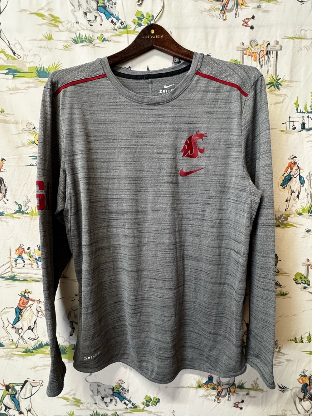 Nike Dri-FIT Long Sleeve Shirt - Gray with Crimson Logo WSU COUG size medium
